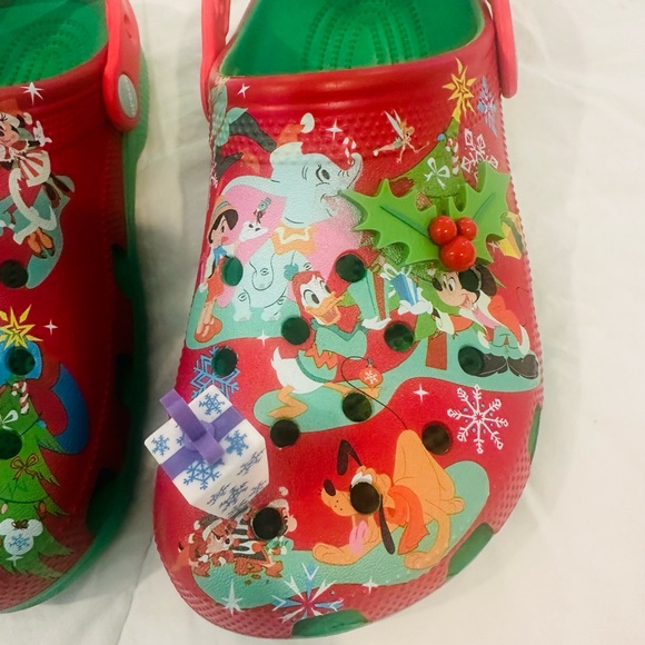 CROCS - 2023 Disney Parks Christmas Mickey & Friends Adult Men 7 - Women 9 - Picture 3 of 5